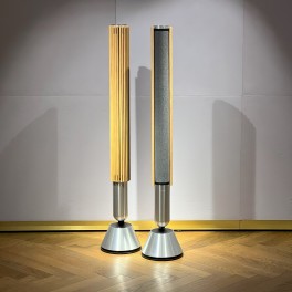 Beolab 28 Alu/EG på gulvstand