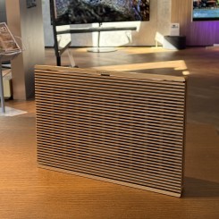 Beosound Level Gold Tone Eg Brugt