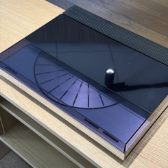 BeoGram 7000